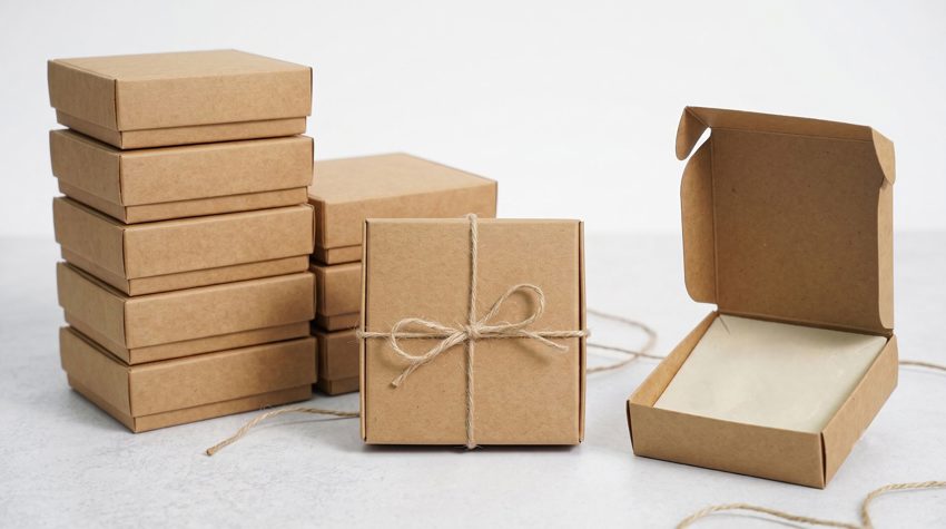 Custom gift box printing in Riyadh – front view, Admark Prints