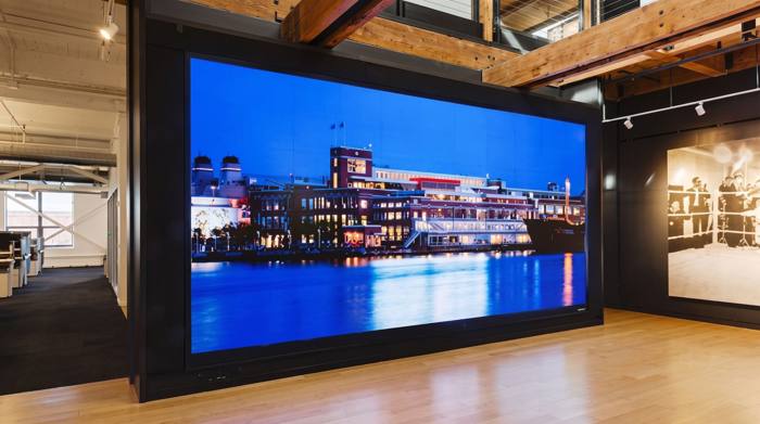 LED Screen
